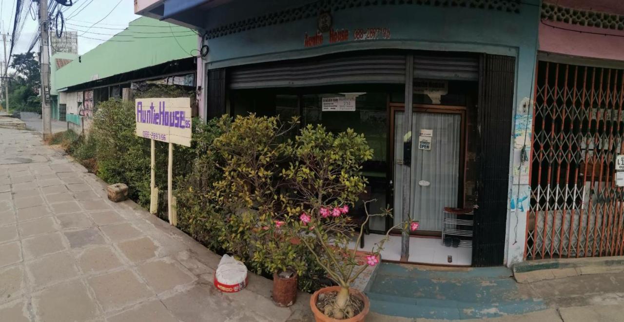 Auntie House985 Apartment Ayutthaya Bagian luar foto