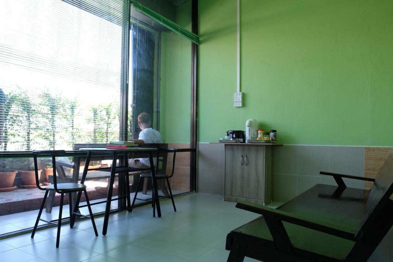 Auntie House985 Apartment Ayutthaya Bagian luar foto