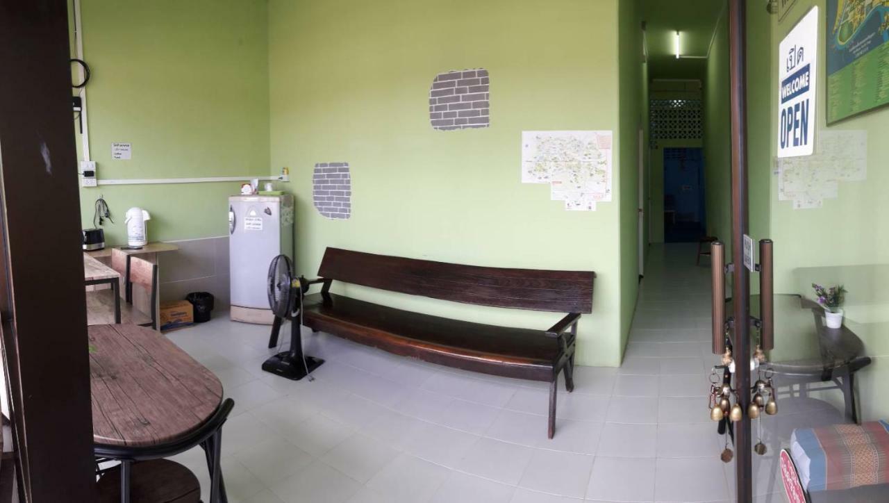 Auntie House985 Apartment Ayutthaya Bagian luar foto